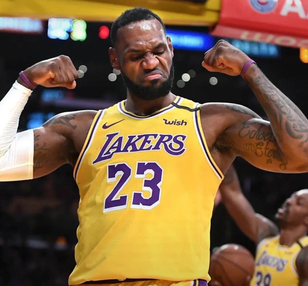 詹姆斯重要时刻最后时刻胜出，切尔西带队取胜！