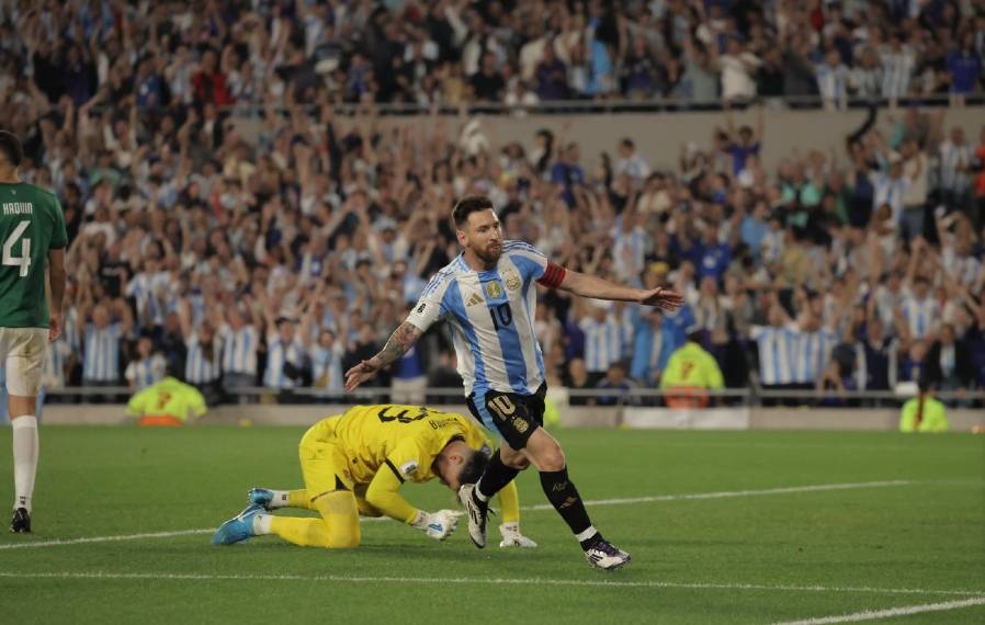 开云体育官网-德罗巴新星领先优势明显表现突出，勇士前途光明！-开云体育官网