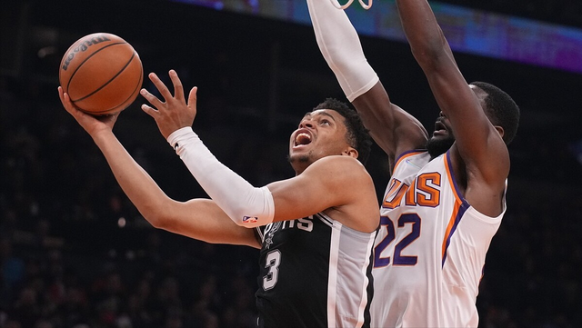 在线视频直播网页版-太阳核心球员伤退，球队未来走势成疑，一般相关信息.-在线视频直播网页版